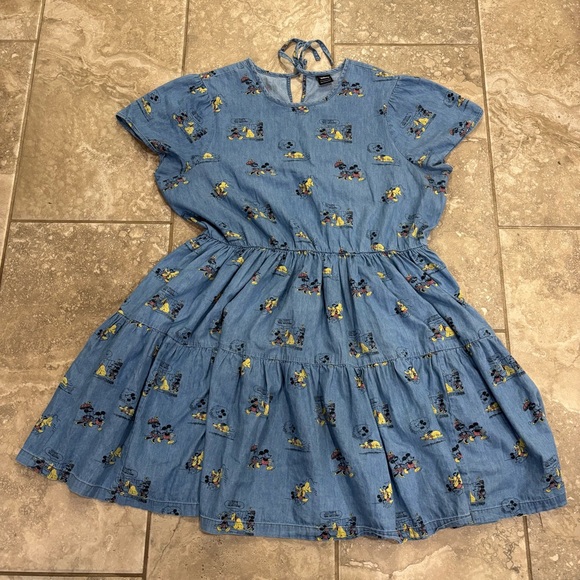 Disney Her Universe Mickey & Friends Chambray Dress Adults Blue Size XL - Picture 2 of 15